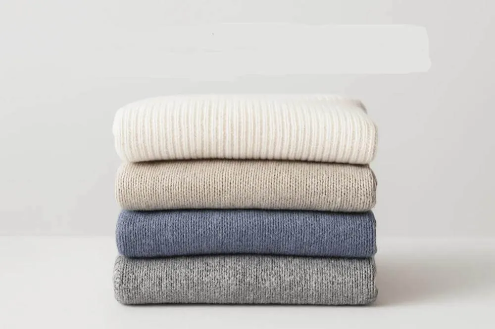 Women’s Sweater Bulk Orders: Essential Buyer Tips